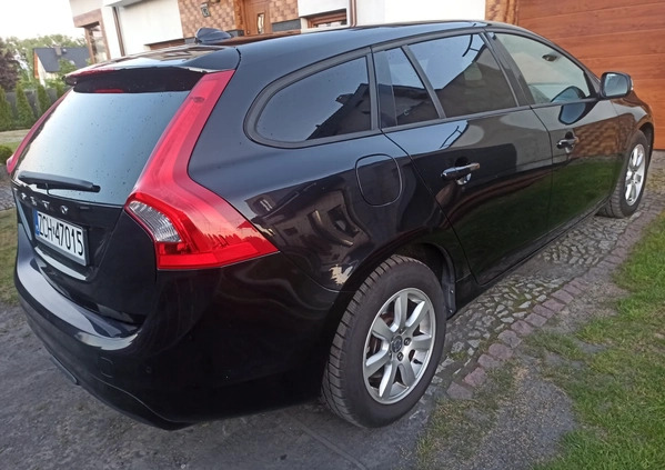 Volvo V60 cena 31600 przebieg: 233114, rok produkcji 2013 z Choszczno małe 596